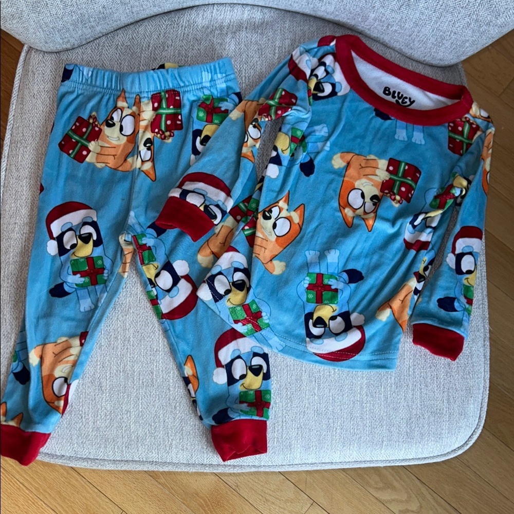 Bluey Holiday Kids Pajama Set